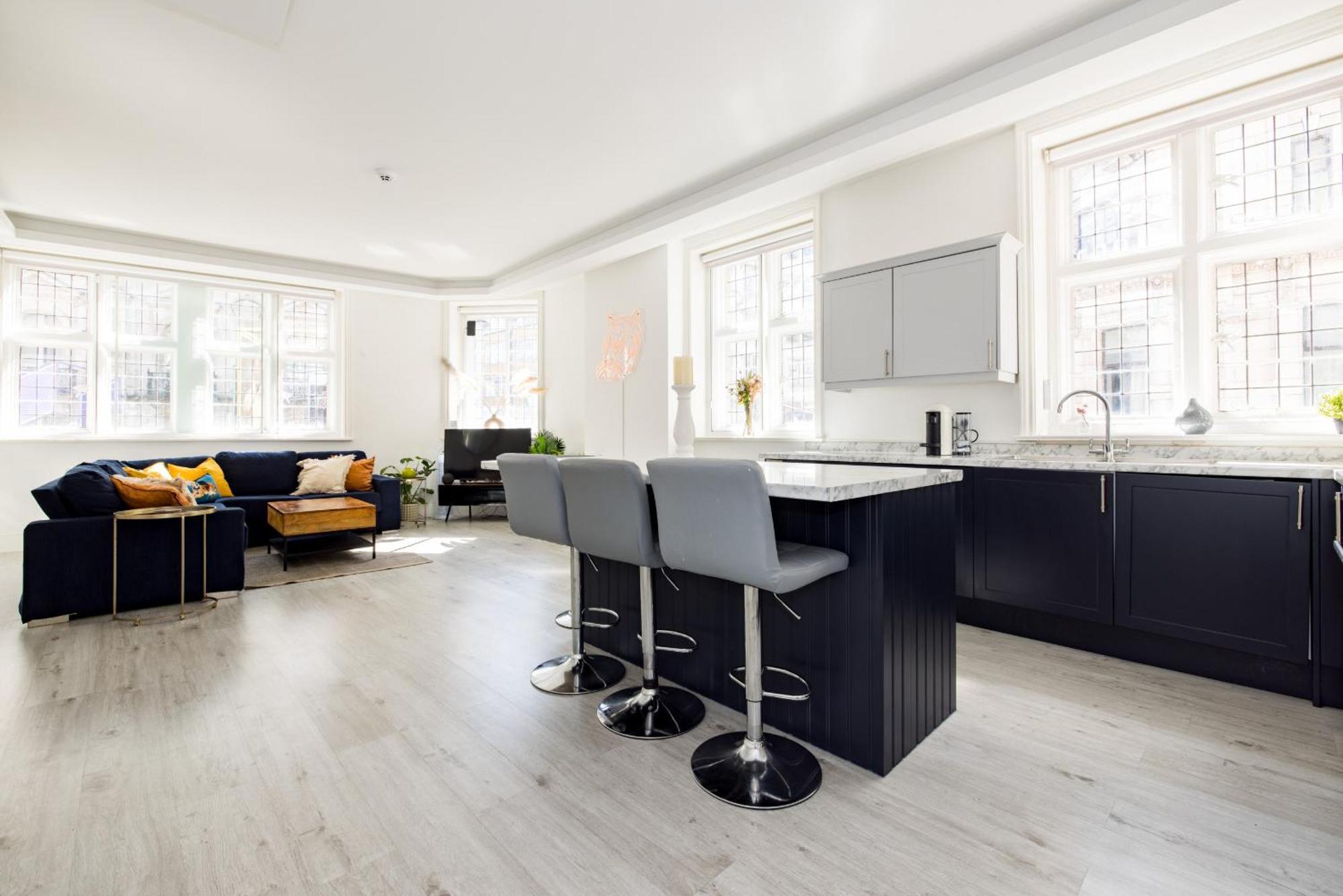 Modern Luxury Soho Apartment