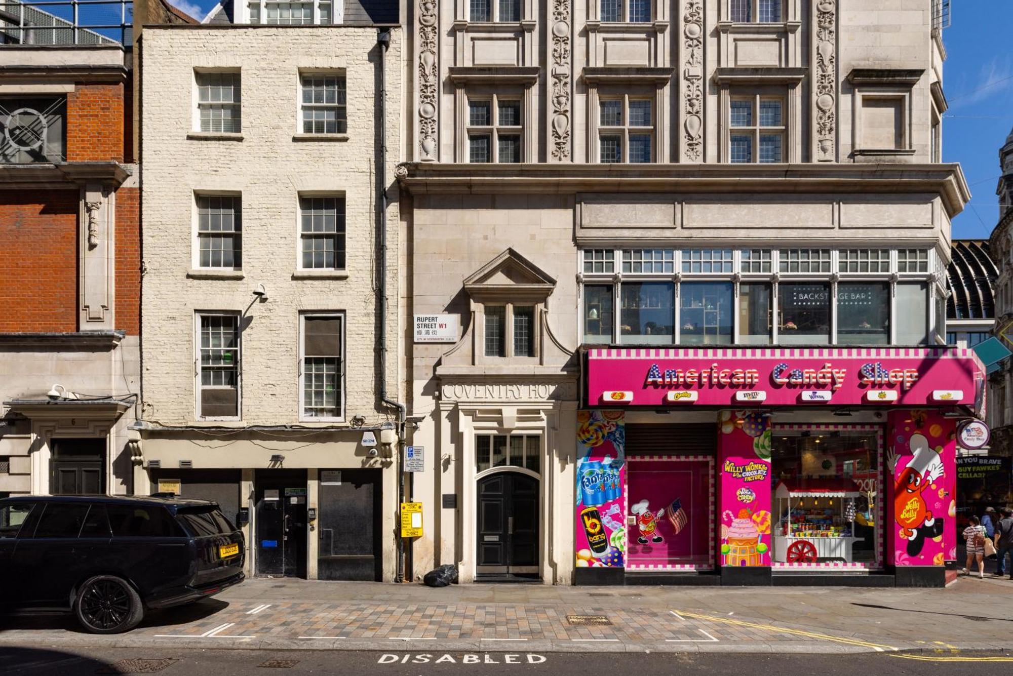 Modern Luxury Soho *